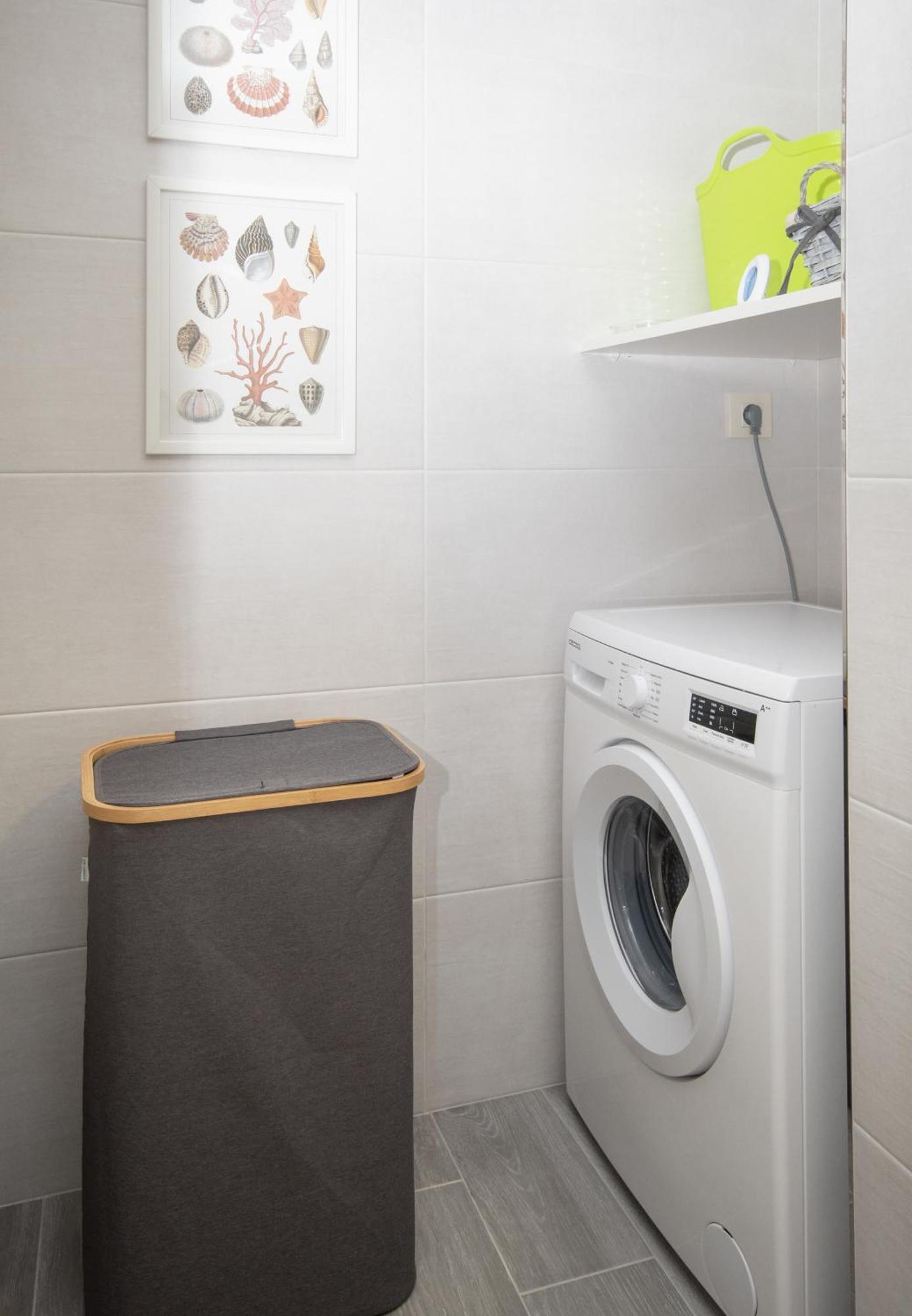 Ag Apartamento Nordes Malpica Primera Linea Playa 외부 사진
